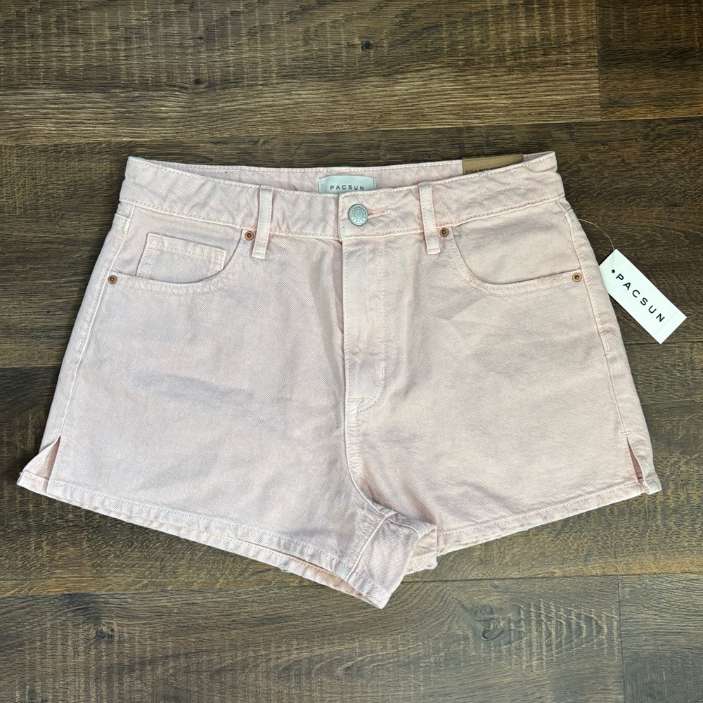 NWT Pacsun - High Rise Festival Short